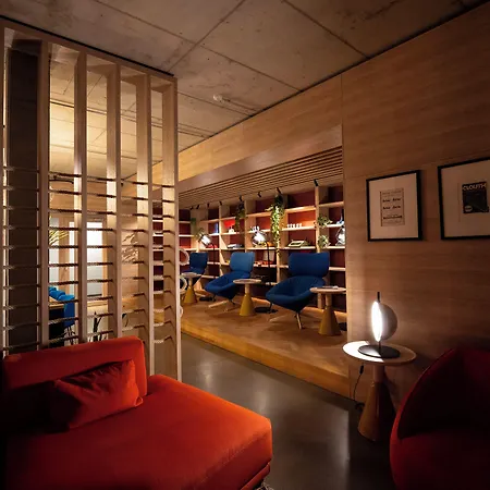 Theclouth Hotel Keulen