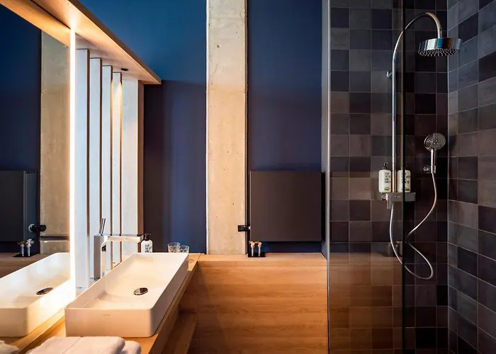 Theclouth Otel 3*