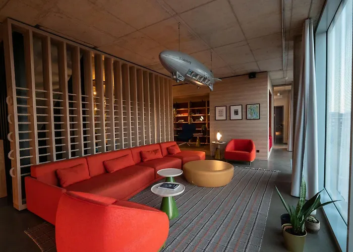 Otel Theclouth