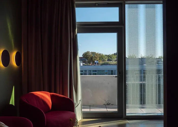 Otel Theclouth