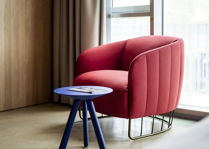 Theclouth Otel