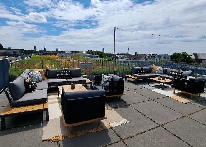 Theclouth Otel