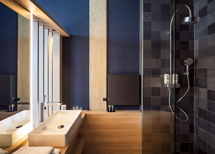 Theclouth Ξενοδοχείο Κολωνία