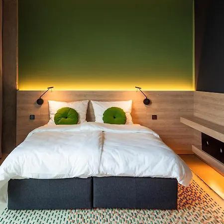 Hotel Theclouth Cologne