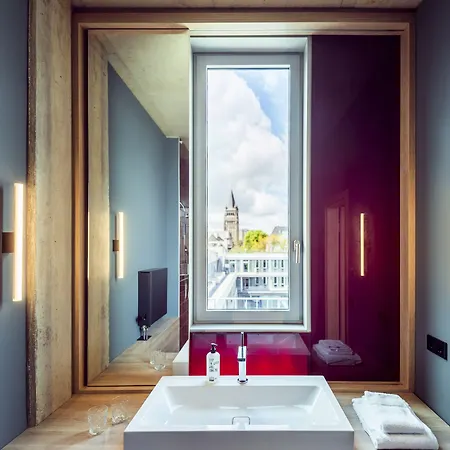 Theclouth Hotel
