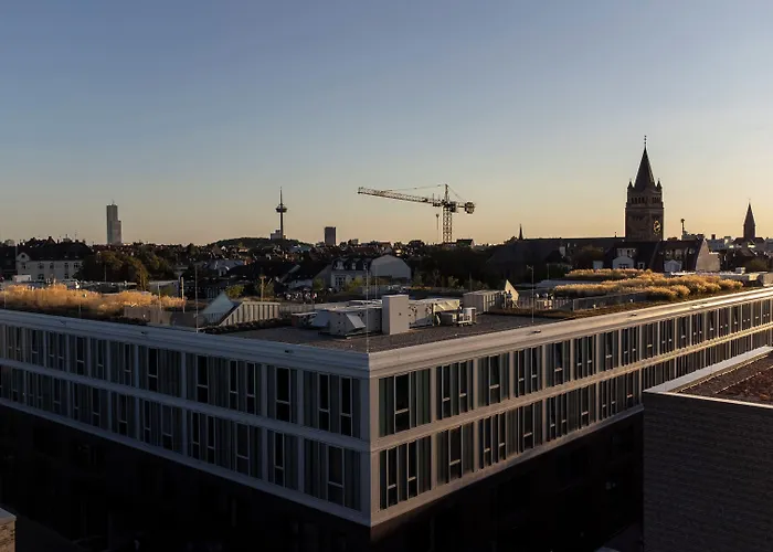 Hotel Theclouth Cologne