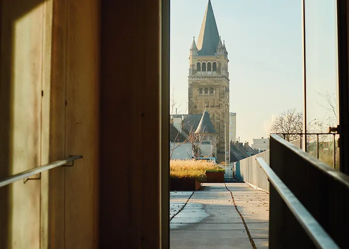Hotel Theclouth Cologne