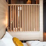 Theclouth 3* Keulen