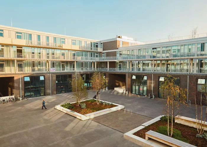 Theclouth 3* ケルン